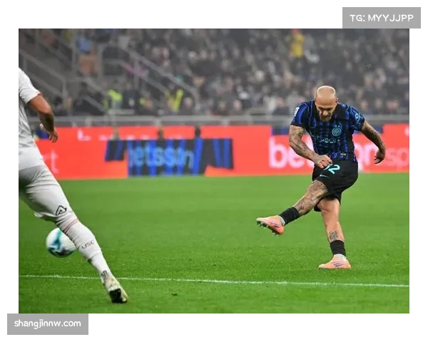 国际米兰防线依赖阿坎吉回追速度 瑞士中卫成高位战术基石 国际米兰防线依赖阿坎吉回追速度 瑞士中卫成高位战术基石